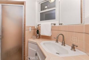 Single Family Residence, 233 Sparks st, Burbank, CA 91506 - 24