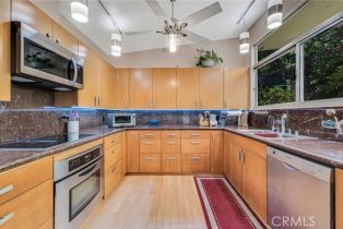 Single Family Residence, 1220 Country Club dr, Burbank, CA 91501 - 3
