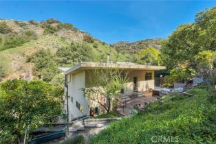 Single Family Residence, 1220 Country Club dr, Burbank, CA 91501 - 45