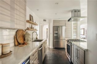 Condominium, 8455 Fountain ave, West Hollywood , CA 90069 - 12