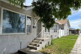 Residential Income, 3159 1st ST, Riverside, CA  Riverside, CA 92507