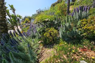 , 0 Posetano rd, Pacific Palisades, CA 90272 - 6