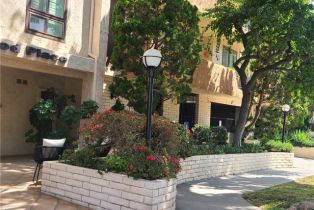 Condominium, 10671 Holman ave, Westwood, CA 90024 - 4