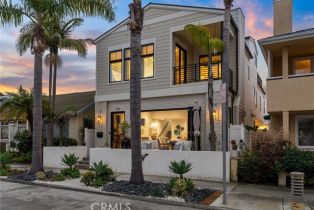 Single Family Residence, 115 Bay ave, Newport Beach, CA 92661 - 3