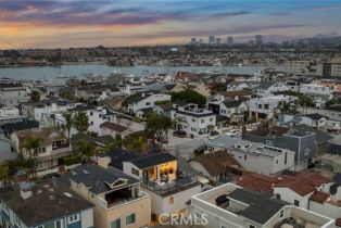 Single Family Residence, 115 Bay ave, Newport Beach, CA 92661 - 62