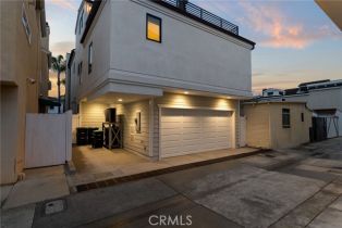 Single Family Residence, 115 Bay ave, Newport Beach, CA 92661 - 9