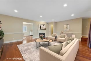 Condominium, 9321 Via Ferrara, Burbank, CA  Burbank, CA 91504