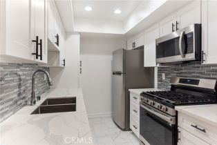 Condominium, 15002 Magnolia blvd, Sherman Oaks, CA 91403 - 19