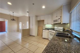 Single Family Residence, 3827 Carrotwood st, Riverside, CA 92501 - 8