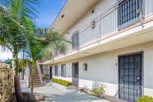 Residential Income, 1825 Chestnut ave, Long Beach, CA 90806 - 9