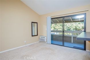 Condominium, 182 Streamwood, Irvine, CA 92620 - 6