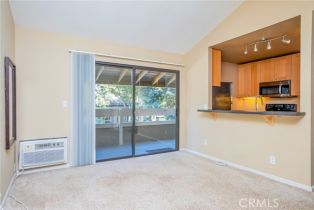 Condominium, 182 Streamwood, Irvine, CA 92620 - 7