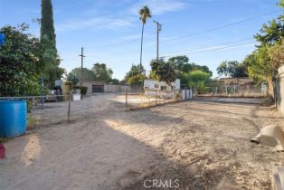 Single Family Residence, 716 7th st, Corona, CA 92882 - 31