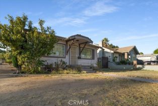 Single Family Residence, 716 7th st, Corona, CA 92882 - 5