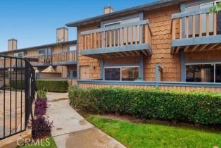 Condominium, 16826 Algonquin st, Huntington Beach, CA 92649 - 2