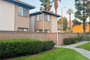 Condominium, 1305 Massachusetts ave, Riverside, CA 92507 - 2