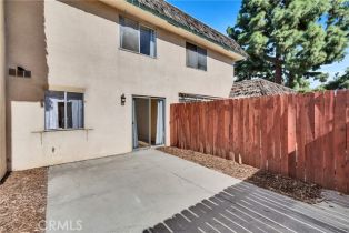 Condominium, 2502 Bryn Mawr ln, Riverside, CA 92507 - 20