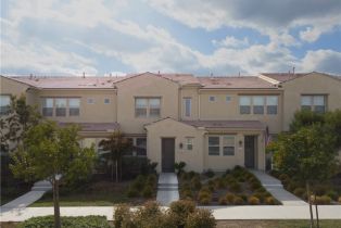 Condominium, 4260 Powell WAY, Corona, CA  Corona, CA 92883