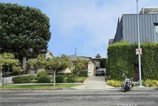 Residential Income, 2474 Penmar ave, Venice, CA 90291 - 4