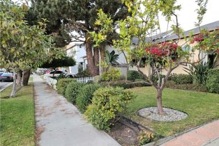 Residential Income, 2474 Penmar ave, Venice, CA 90291 - 5