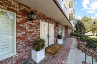 Condominium, 10650 Holman AVE, Westwood, CA  Westwood, CA 90024