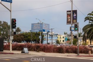 Residential Income, 2216 Pacific ave, Venice, CA 90291 - 29