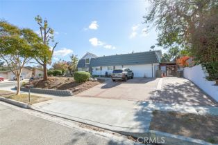 Single Family Residence, 8 La Paz ct, Simi Valley, CA 93065 - 2