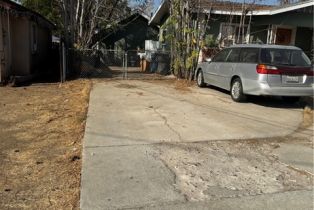 Single Family Residence, 2427 Northbend st, Riverside, CA 92501 - 3