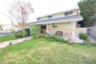 Single Family Residence, 13330 Killion st, Sherman Oaks, CA 91401 - 2