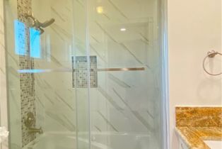 Single Family Residence, 13330 Killion st, Sherman Oaks, CA 91401 - 20