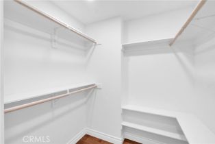 Single Family Residence, 13330 Killion st, Sherman Oaks, CA 91401 - 23