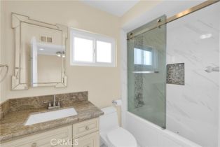 Single Family Residence, 13330 Killion st, Sherman Oaks, CA 91401 - 26