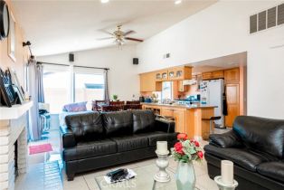 Single Family Residence, 3050 Mesquite dr, Riverside, CA 92503 - 3