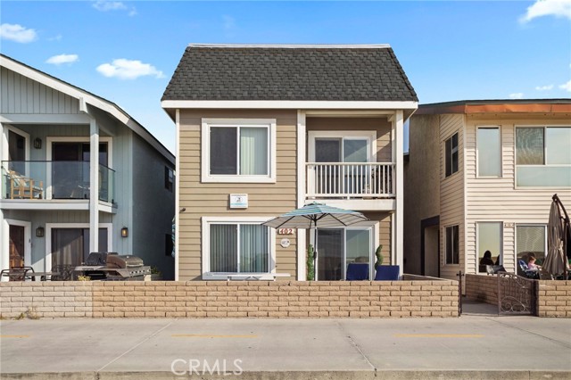 Residential Income, 402 Oceanfront, Newport Beach, CA 92661 - 1