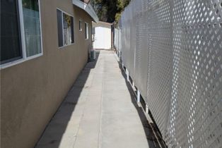 , 15835 Ludlow st, Granada Hills, CA 91344 - 4