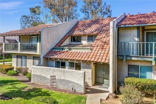 Condominium, 1533 Camelot dr, Corona, CA 92882 - 2