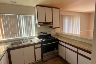 Apartment, 14758 Magnolia blvd, Sherman Oaks, CA 91403 - 3