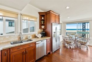 Single Family Residence, 1726 Oceanfront, Newport Beach, CA 92663 - 12