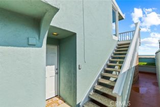 Single Family Residence, 1726 Oceanfront, Newport Beach, CA 92663 - 35