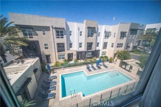 Condominium, 2276 Synergy, Irvine, CA 92614 - 6