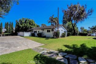 Single Family Residence, 125 Las Palmas dr, Fullerton, CA 92835 - 32