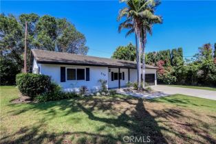 Single Family Residence, 125 Las Palmas dr, Fullerton, CA 92835 - 37