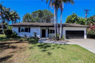 Single Family Residence, 125 Las Palmas dr, Fullerton, CA 92835 - 38