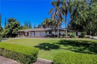 Single Family Residence, 125  E Las Palmas DR, Fullerton, CA  Fullerton, CA 92835