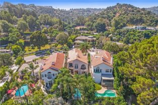 Single Family Residence, 14057 Valley Vista blvd, Sherman Oaks, CA 91423 - 48