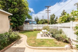 Single Family Residence, 1065 Mountain st, Pasadena, CA 91104 - 4