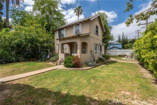 Single Family Residence, 1065  E Mountain ST, Pasadena, CA  Pasadena, CA 91104