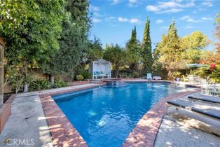 Single Family Residence, 18625 Delano st, Tarzana, CA 91335 - 29