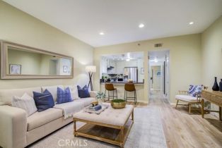 Condominium, 720 4th st, Long Beach, CA 90802 - 2