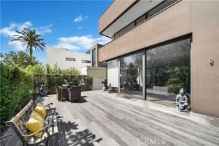 Condominium, 9 Temple ave, Long Beach, CA 90803 - 2